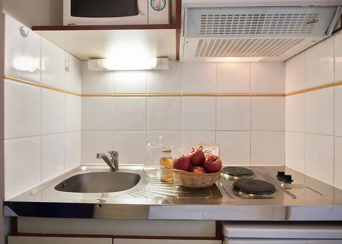 Appart'city Classic 3* Кан